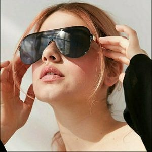 NWOT Urban Outifitters Shield Sunglasses